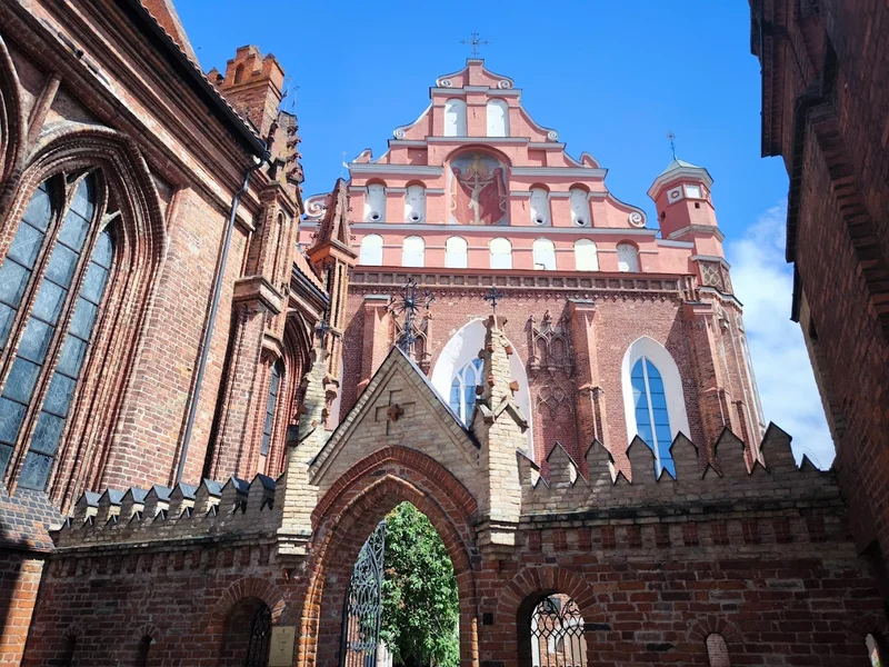 Vilnius Szent Ferenc és Szent Bernát-templom