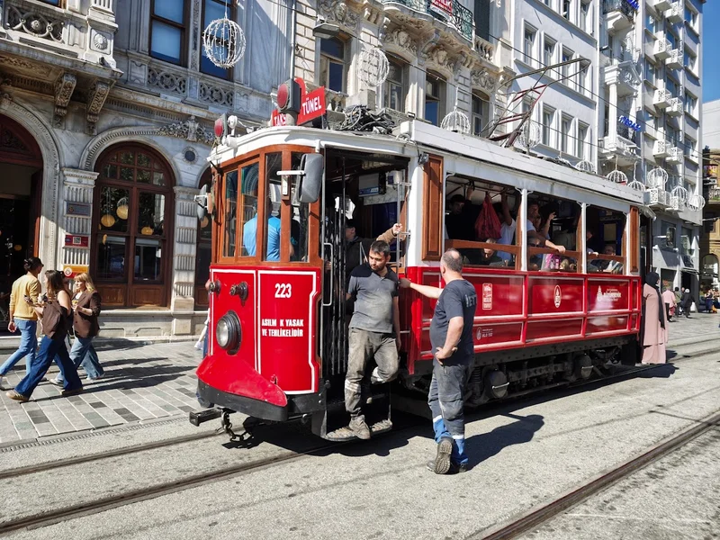 Isztambul (Istanbul) Istiklal sugárút, İstiklal Caddesi