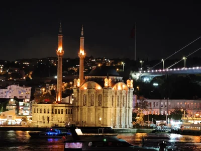 Isztambul (Istanbul) Boszporuszi vacsorahajózás török esttel