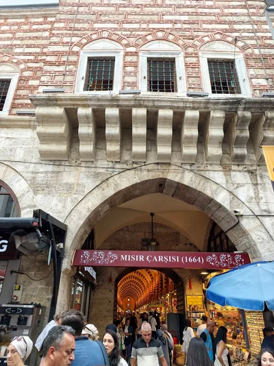 Isztambul (Istanbul) Fűszerbazár, Mısır Çarşısı