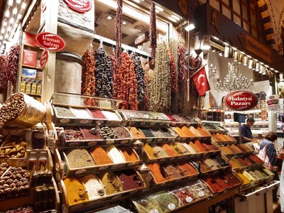 Isztambul (Istanbul) Fűszerbazár, Mısır Çarşısı